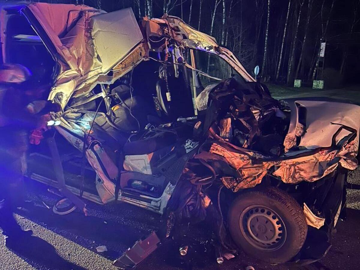 По факту гибели пассажирки микроавтобуса в Смоленске возбуждено уголовное дело