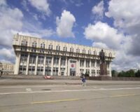 В Туле на площади Ленина с 8 апреля из-за ремонта закроют парковку