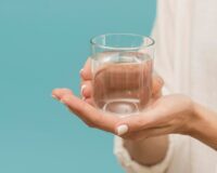 Самая необычная болезнь: британская медсестра перепила воды и умерла