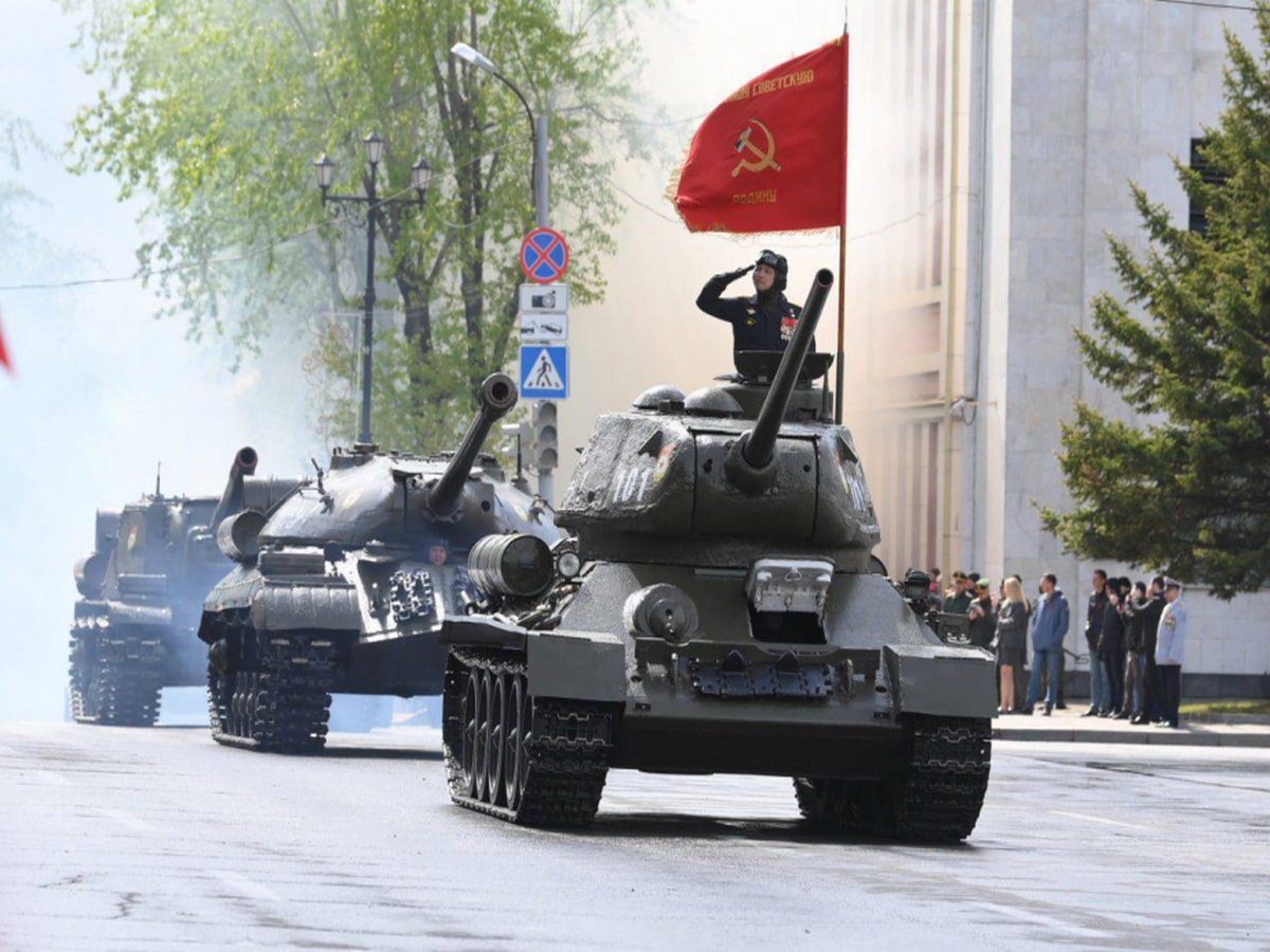 парад Победы в Хабаровске