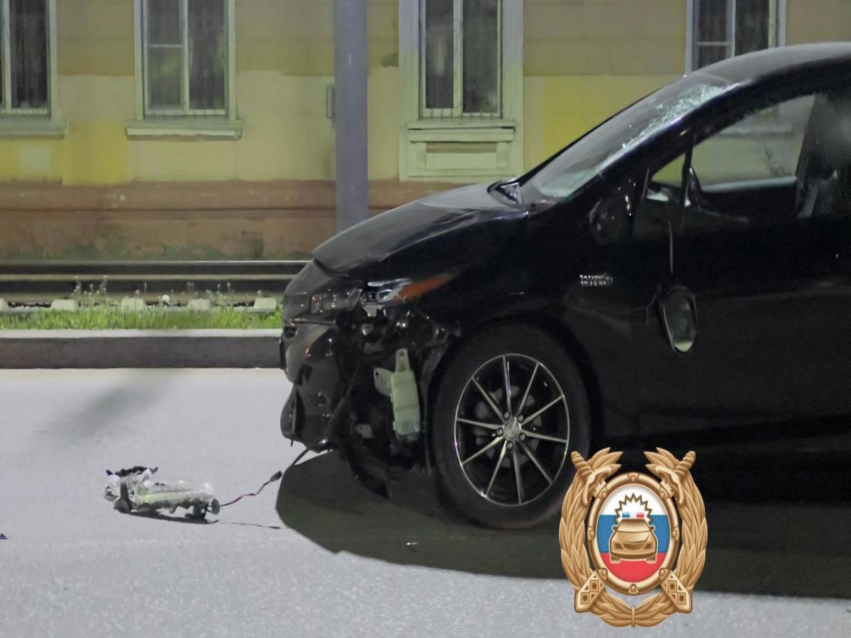 машина, сбившая пешеходавиновника