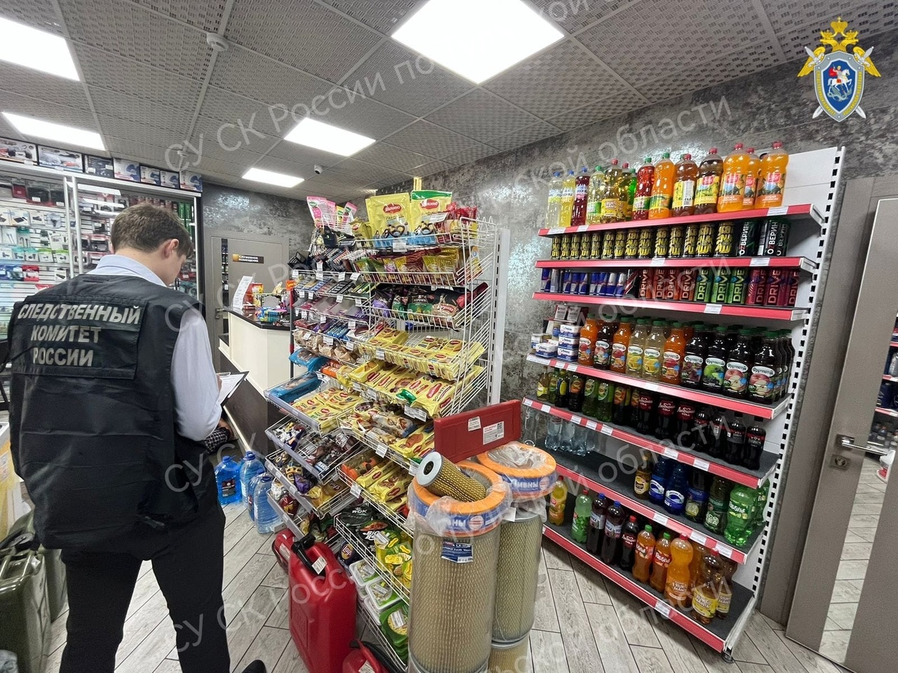 В Тульской области ревнивец зарезал на заправке своего соперника