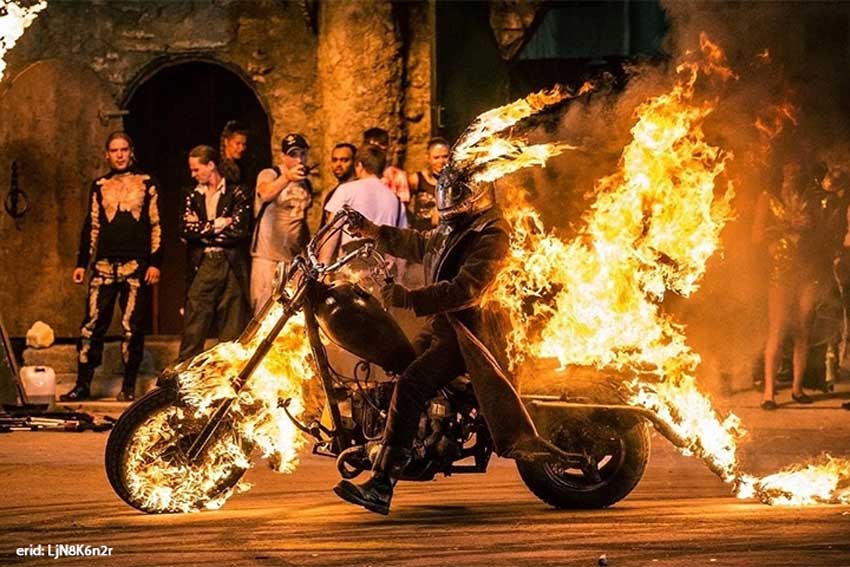 В Ярославль приезжает Грандиозное, семейное «шоу каскадеров»