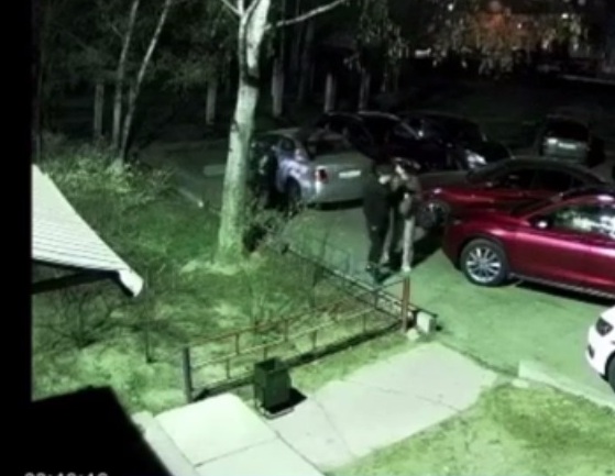 выстрелили в ногу