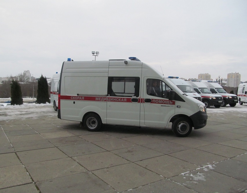 В Тульской области двухлетняя девочка выпала с москиткой со второго этажа