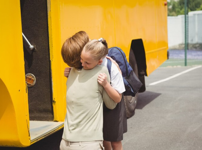 В Смоленске запускают многоместный автобус в Соловьиную рощу