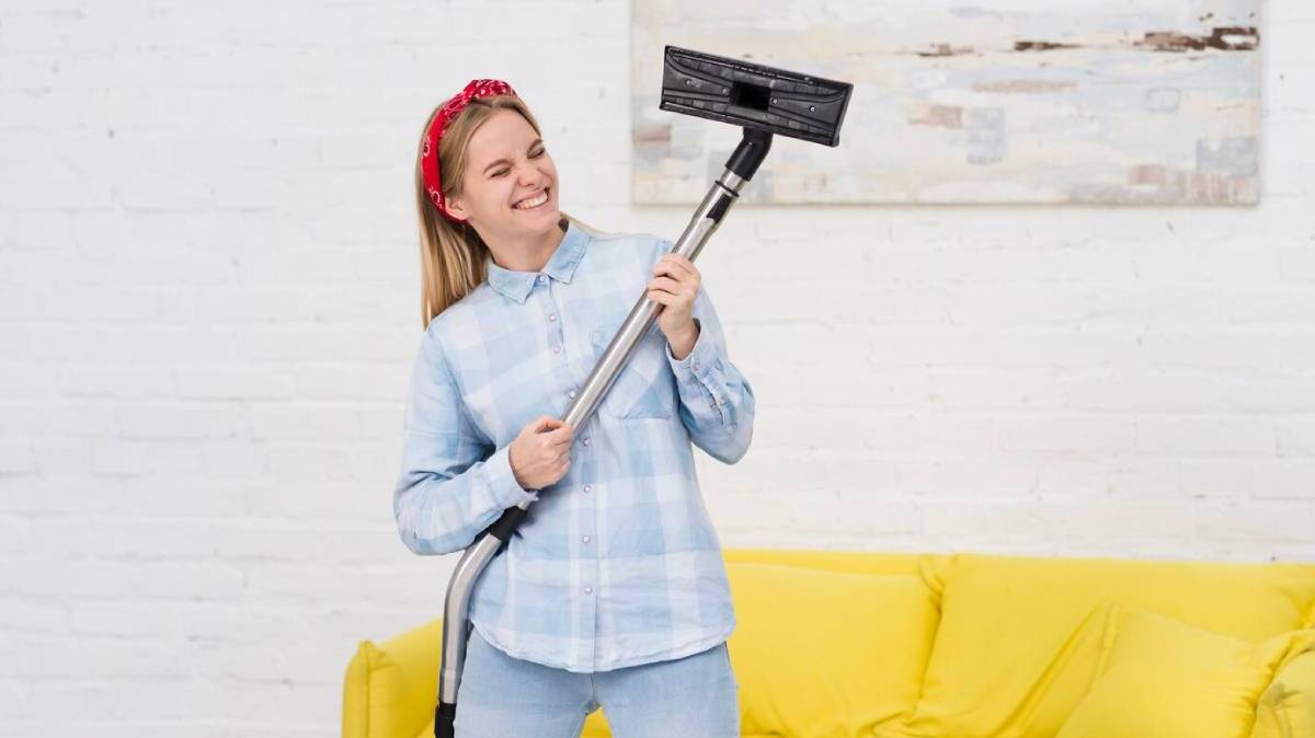 Уборка пылесосом - один из лучших способов терапии против стресса
