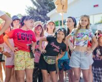 В Ростове детям малоимущих семей и участников СВО положены бесплатные путёвки в летние лагеря