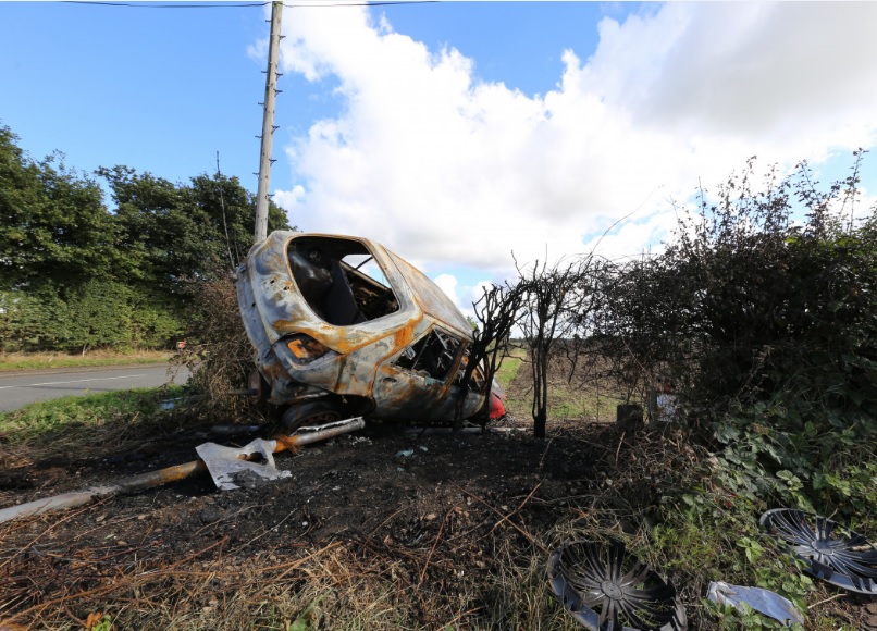 В Тульской области при пожаре в гараже сгорели сразу пять автомобилей