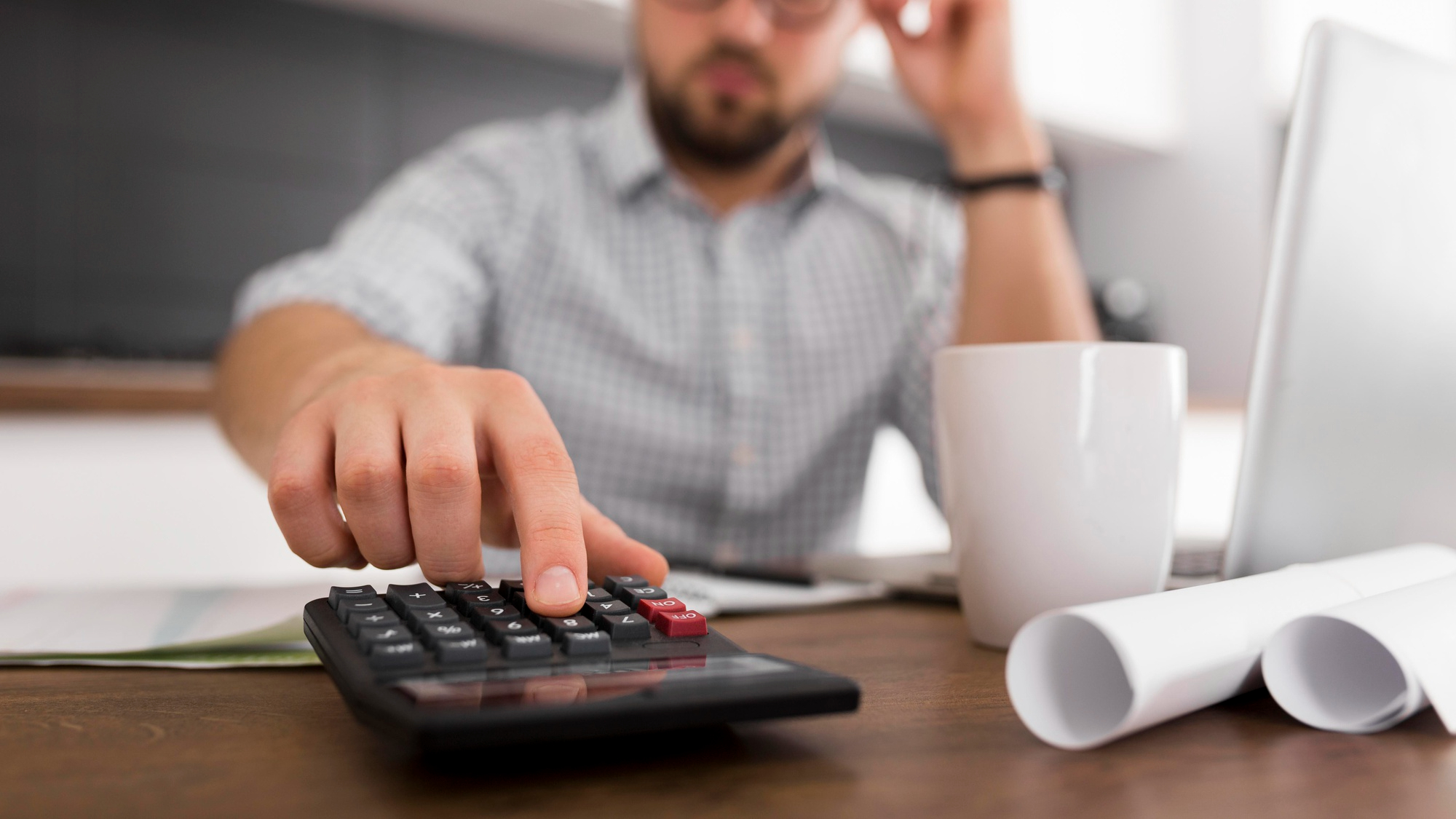 Директор смоленской компании задолжал 5,4 млн рублей налогов