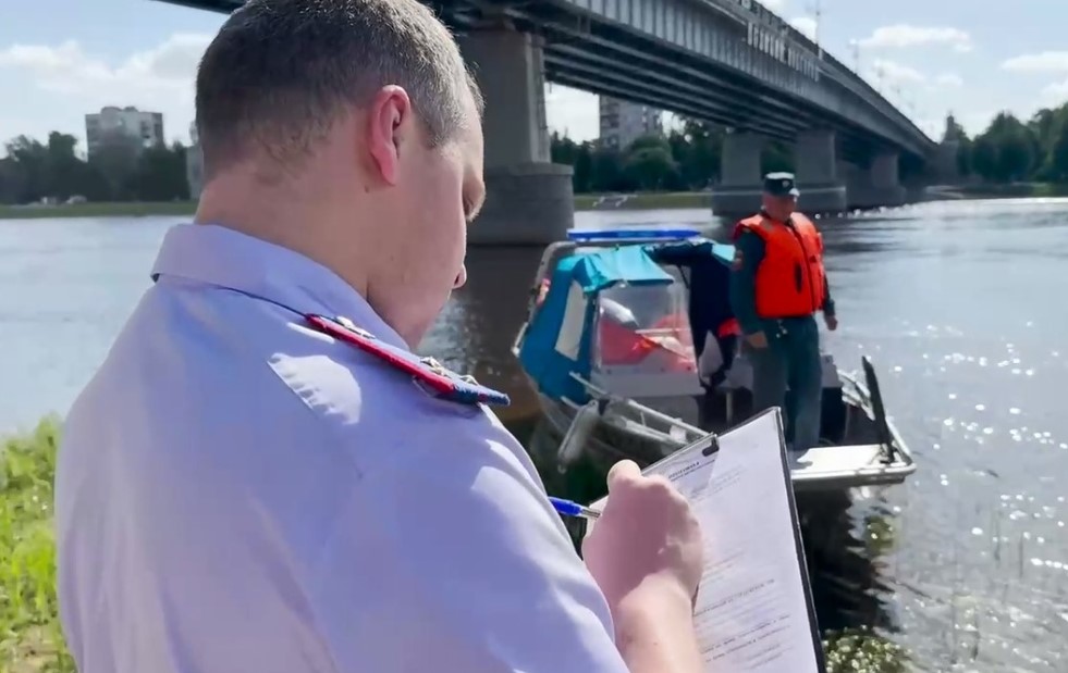Тело второго из утонувших в Волхове индийских студентов всплыло у моста Ал. Невского