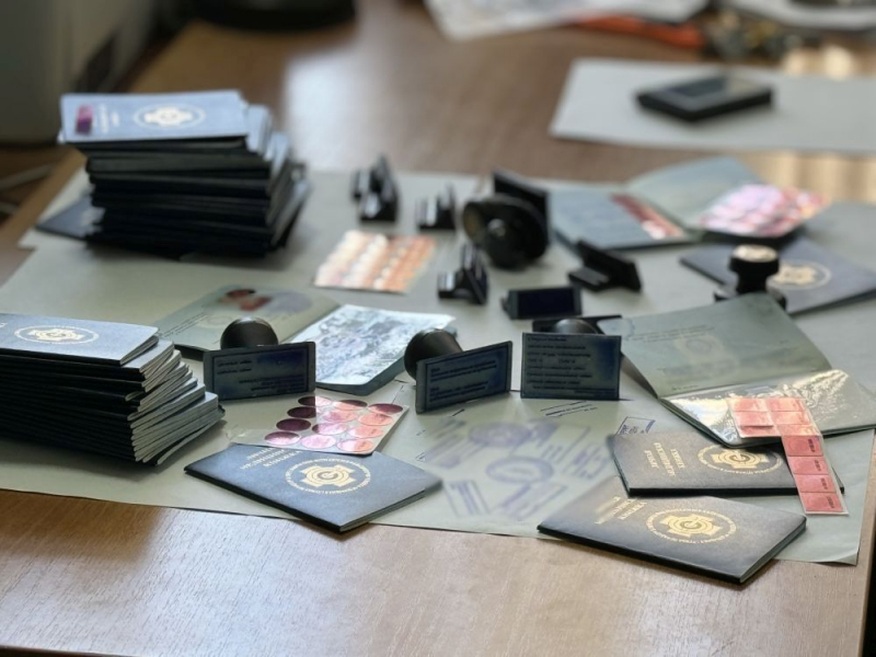 Изъятые медкнижки