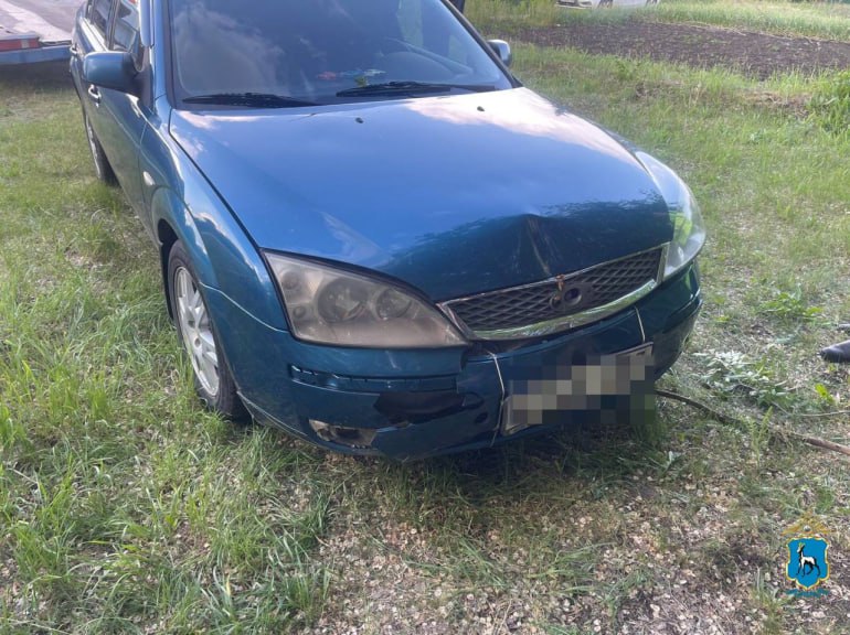 упала в овраг