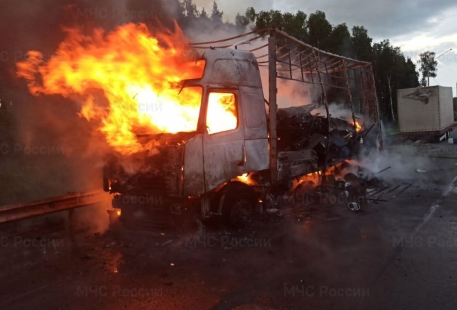 Пожар на трассе М-7
