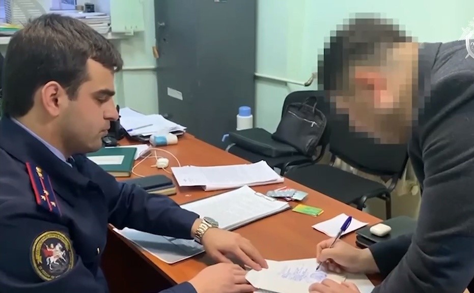 Из Старой Руссы в колонию отправлен экс-начальник антикоррупционного отдела РОВД Мамедов