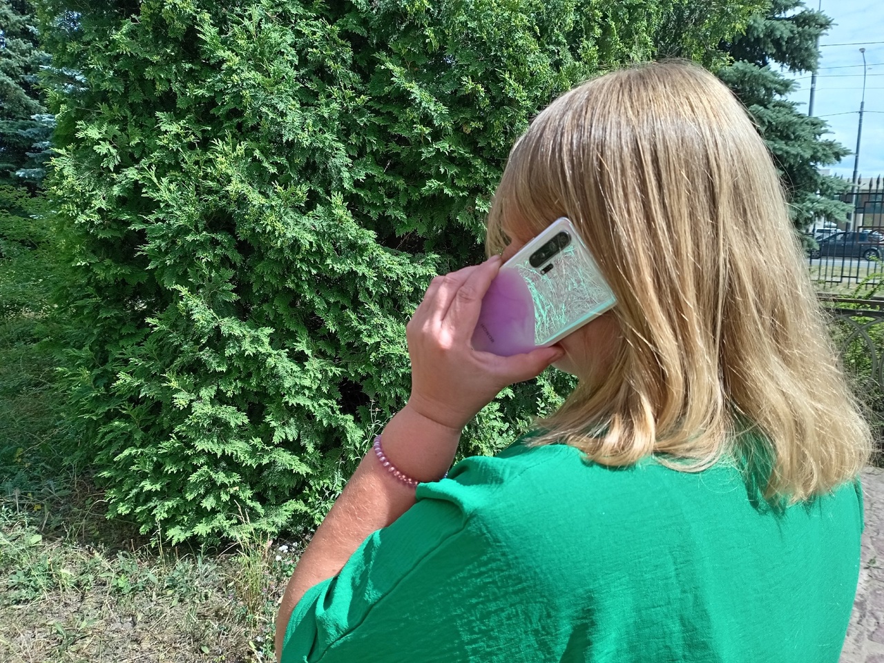 «Гражданочка, вам звонят из ФСБ!»