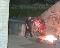 Уроженец Украины надругался над воинским захоронением в Старой Руссе