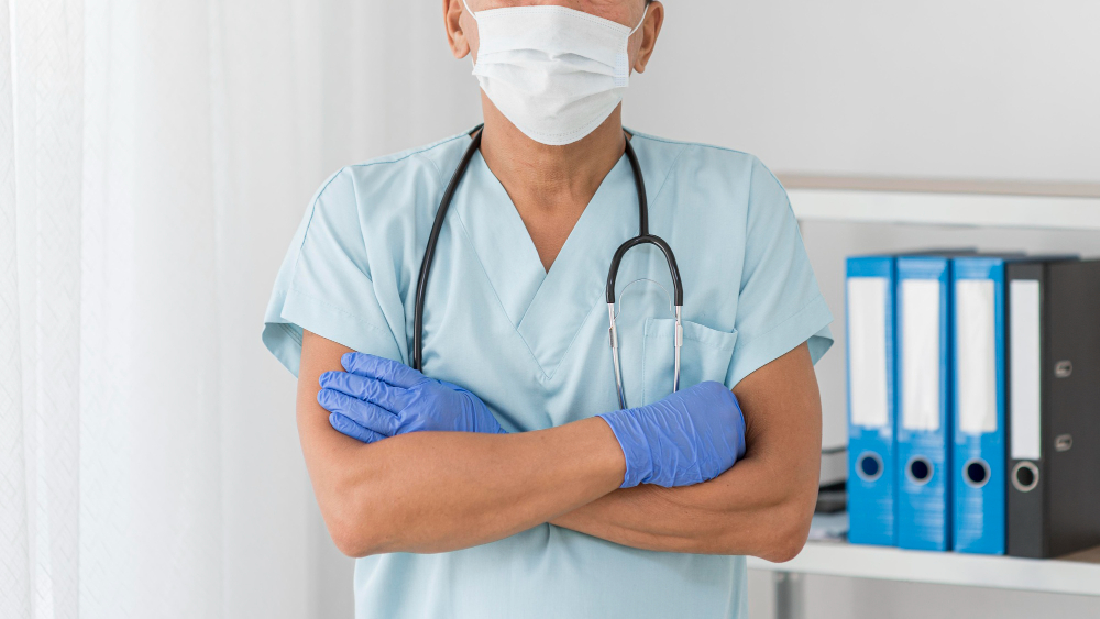 214870916808372332979