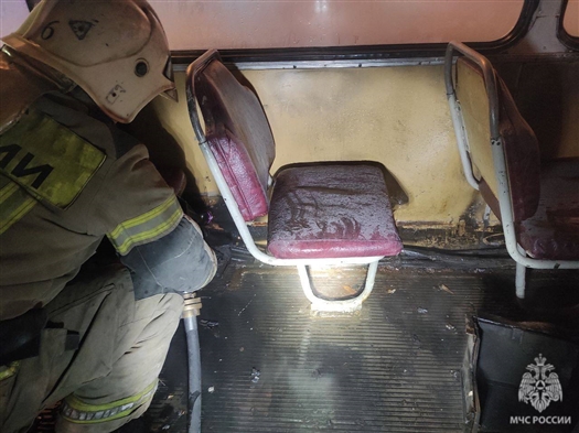 загорелся троллейбус