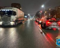 фура сбила школьницу