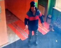 ворвался с ножом в детсад