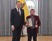 Коллекция редакции рязанской областной газеты «Мещерская сторона» пополнилась еще одним «Хрустальным журавлем»