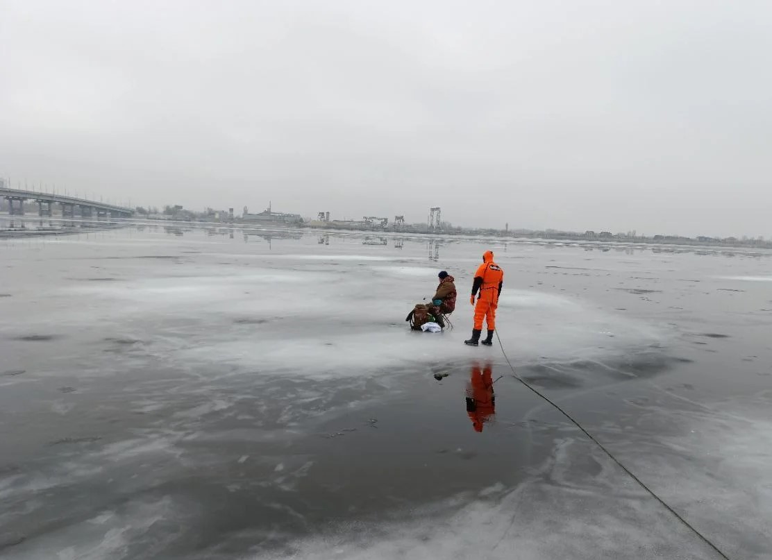 сняли со льда