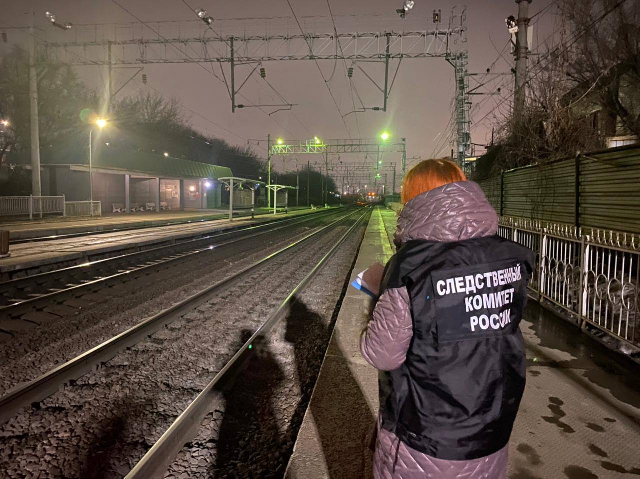 насмерть сбил поезд