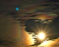 В Рязани жители города увидели необыкновенной красоты «радужные» облака