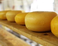 Невролог назвал продукты, которые могут спровоцировать приступ мигрени