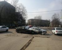 В Рязани столкнулись два «жигуля» 14-той модели под управлением молодых водителей
