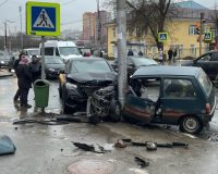 Появились новые подробности о столкновении «Оки» и «Мерседеса» в городе Рязани