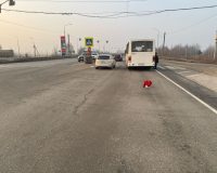 В Рязани автобус сбил 77-летнего пенсионера, который переходил дорогу на запрещающий сигнал светофора