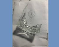 В тамбовском баре студент разбил бокал из-под пива о голову девушки