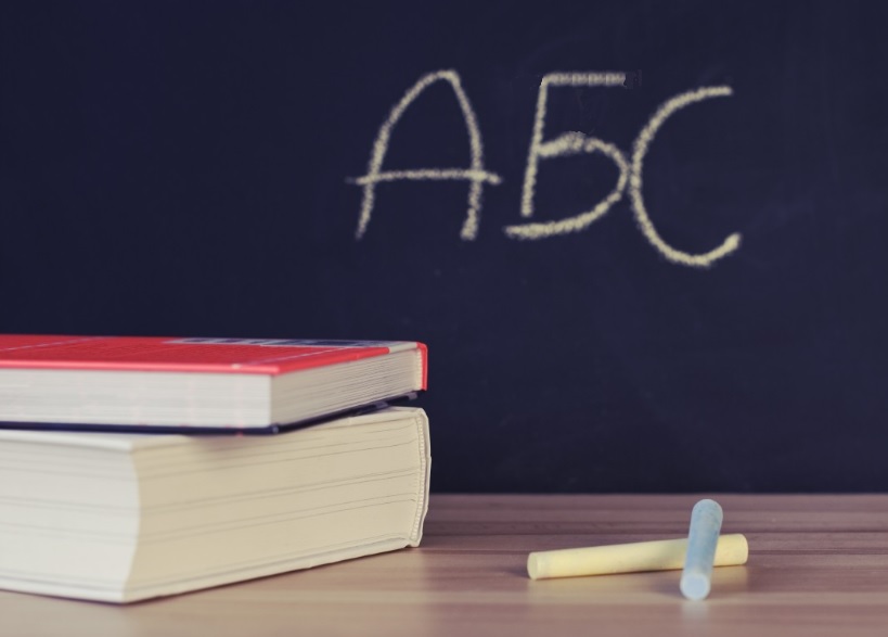 В Тамбовской области семиклассник сломал нос на перемене сверстнику