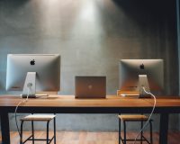 В Рязани молодой мужчина пришел в компьютерный клуб и избил администратора