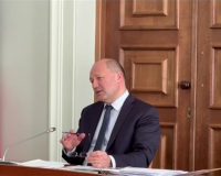 Александр Скрябин поручил пересмотреть подход к развитию дорожной сети