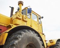 В Белгородской области тракторист подорвался на мине при работе в поле