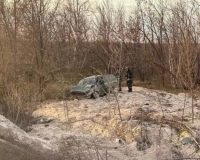 трое в кювете