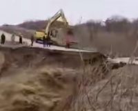 сахалин унесло дорогу