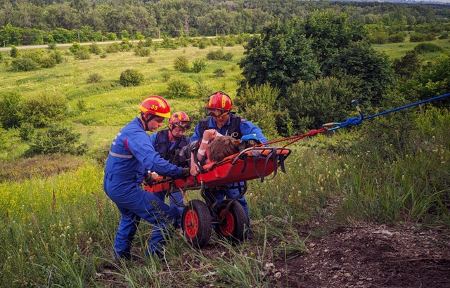 спасли подростка с горы