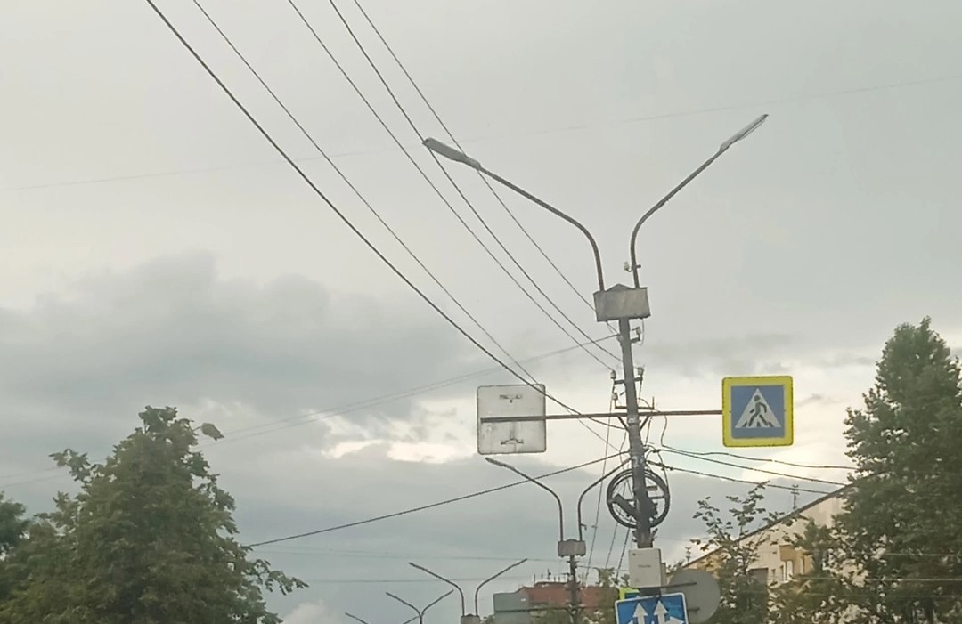 В Новгородской области разбираются, почему пропало электричество