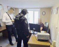 Проректор и директор лагеря задержаны за мошенничество на 300 тысяч в Иванове