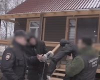 «Ты мне деньги должен!» - явившись в дом бывшего работодателя, кричал 26-летний парень