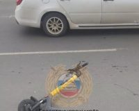 машина и электросамокат