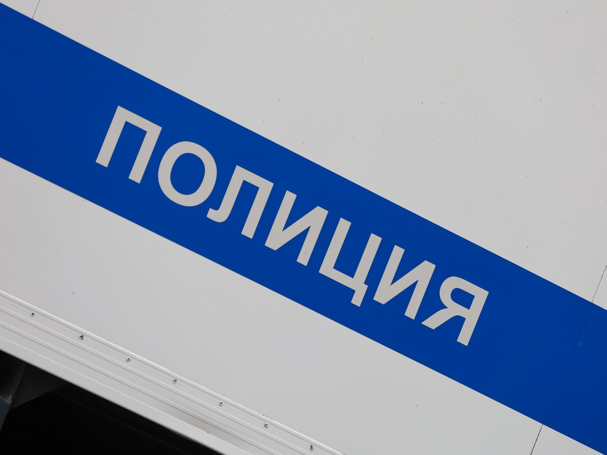 Подросток из Старой Руссы перевёл мошенникам деньги с банковской карты матери