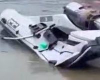 катер наехал на лодку