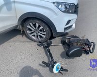 пенсионерка на мопеде