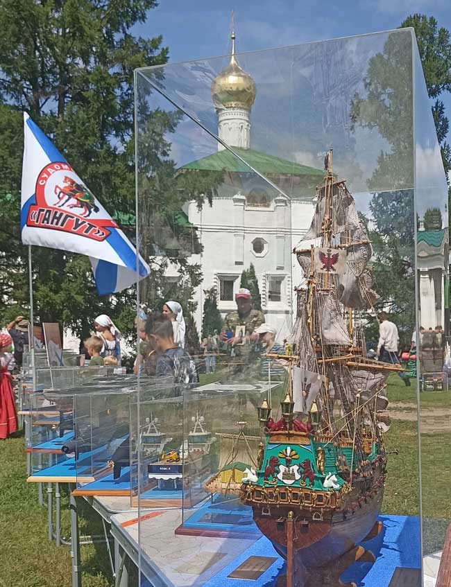 «Гангут» - символ победы. Как вы клуб свой назовете, так корабль и поплывет