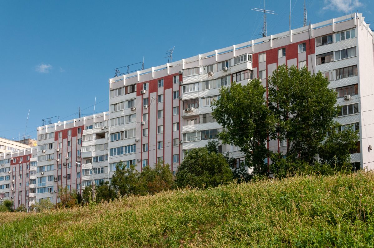 Многоэтажный дом